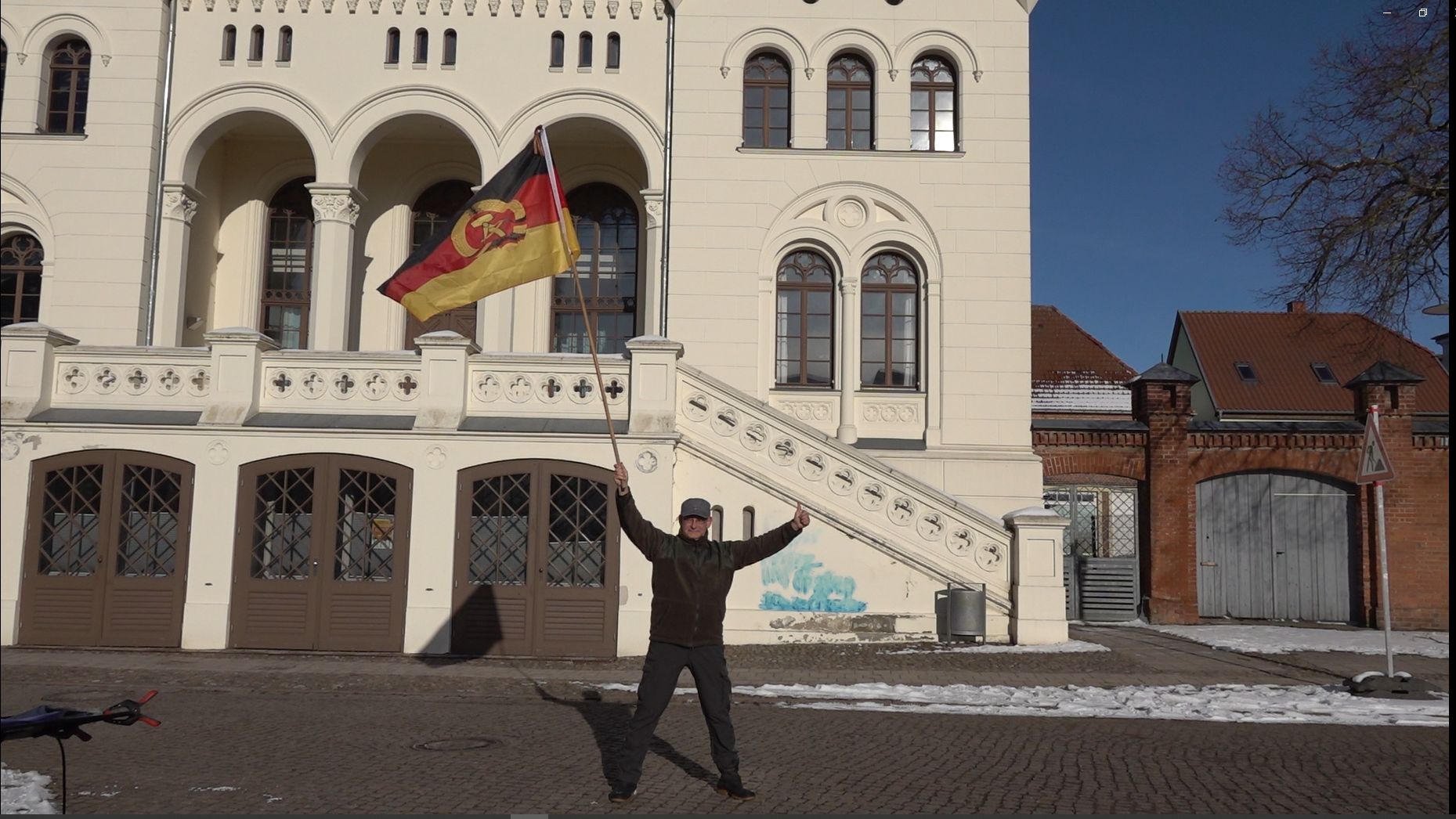 Dem Morgenrot entgegen! Deutschlands Zukunft ist die neue DDR!